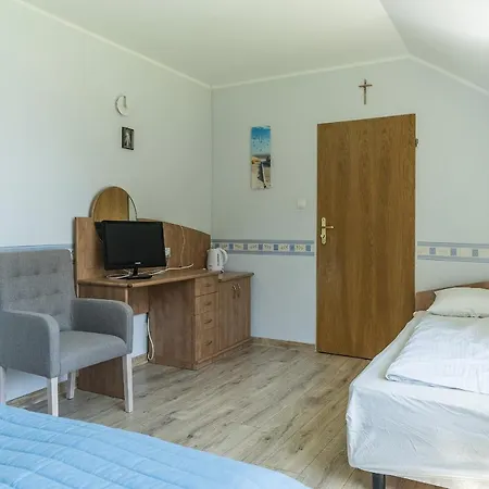 Pod Niebem Проживание в семье *