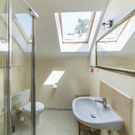 Pod Niebem Проживание в семье